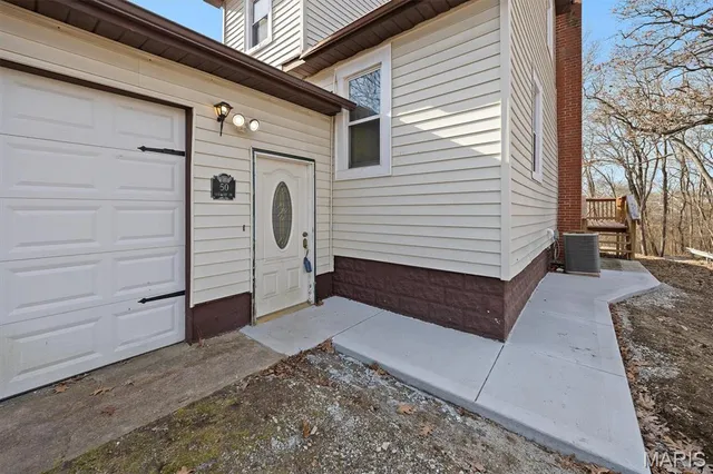 $225,000 | 50 North Oakland Drive, Caseyville, IL 62232