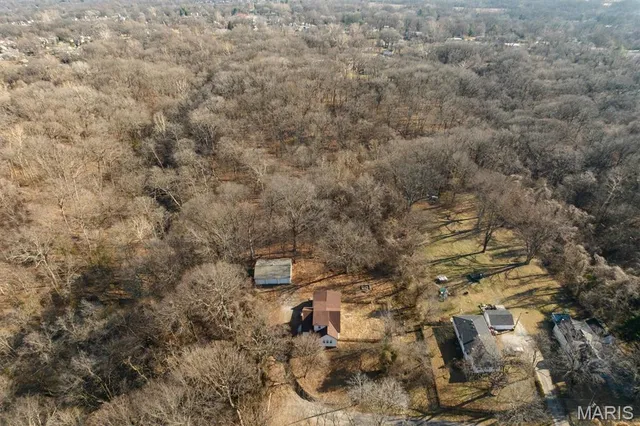 $225,000 | 50 North Oakland Drive, Caseyville, IL 62232