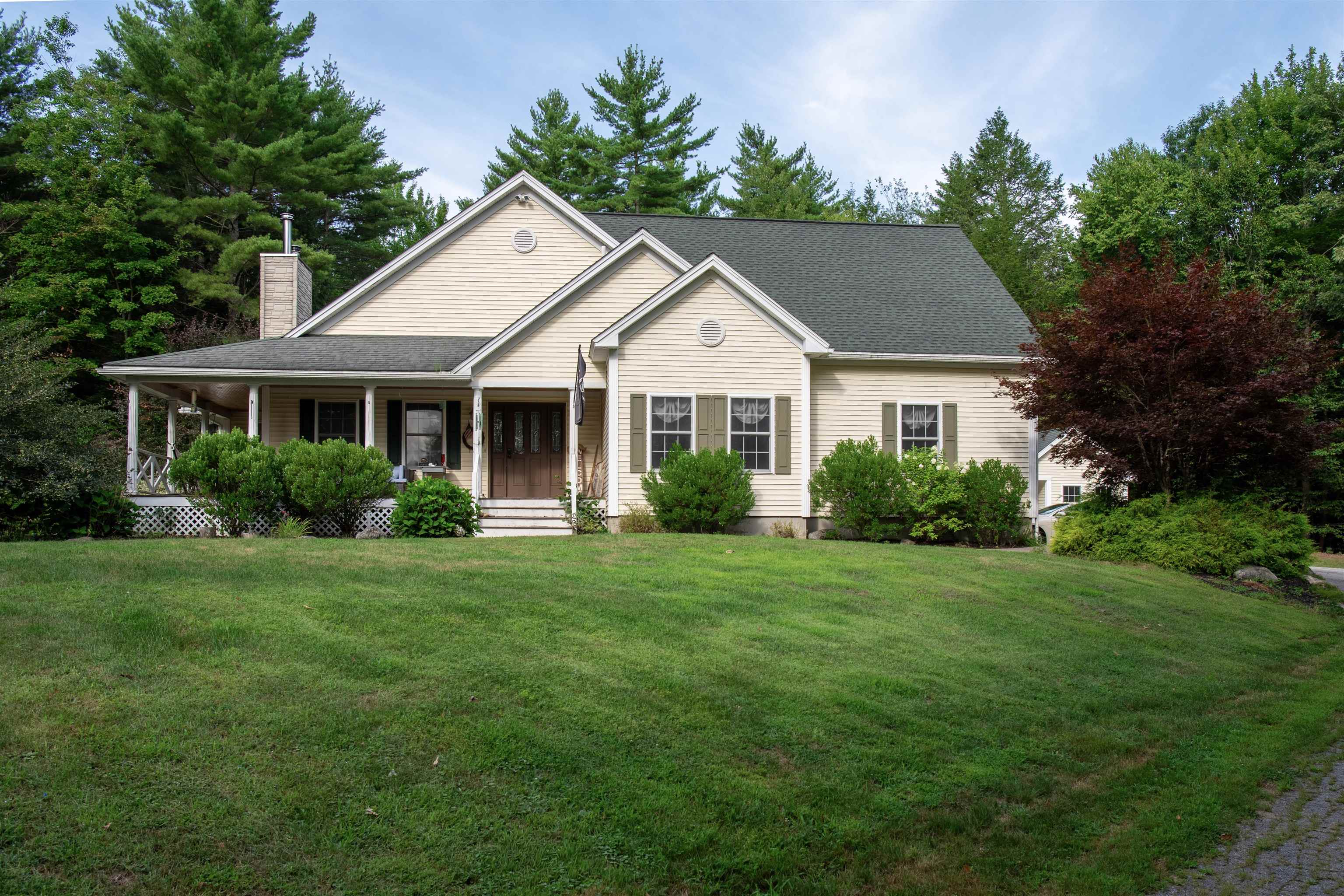 633 First Crown Point Road Strafford, NH 03884 - Photo 1 of 26 Gallery Image 1