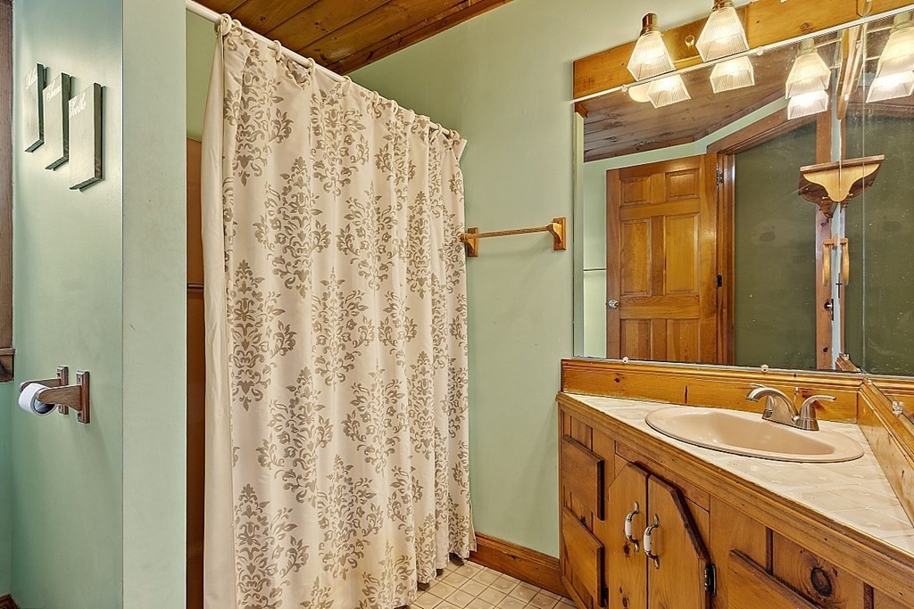 66 Packard Road Orange, MA 01364 - Photo 19 of 41 Gallery Image 19