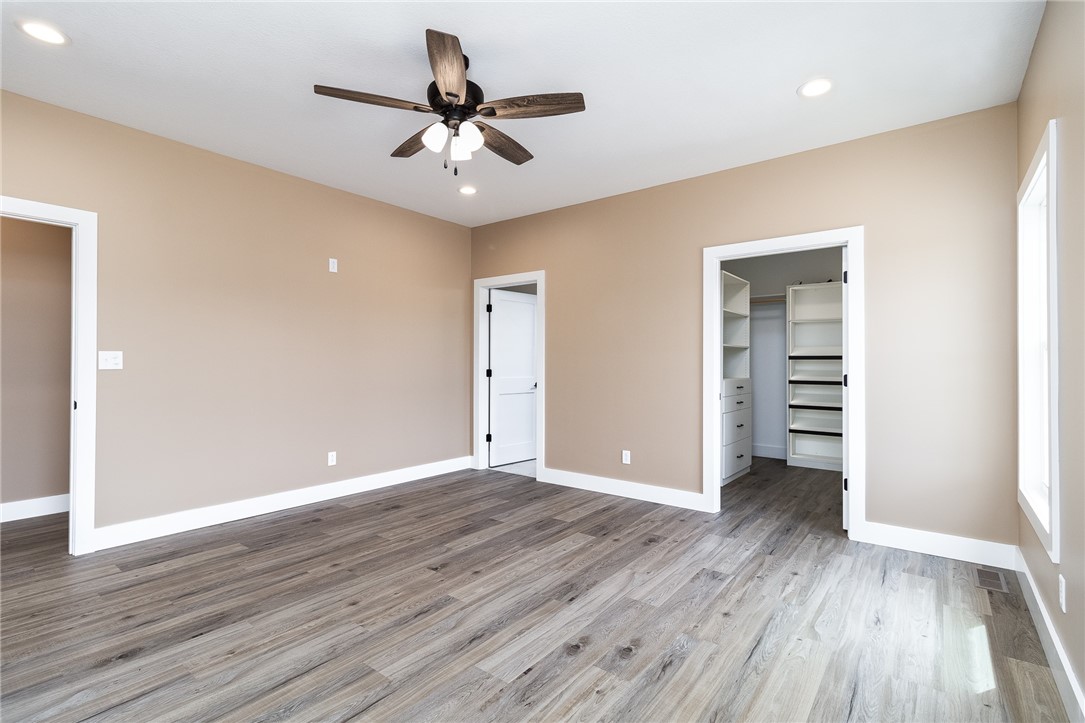 13147 Country Club Road Effingham, IL 62401 - Photo 14 of 32