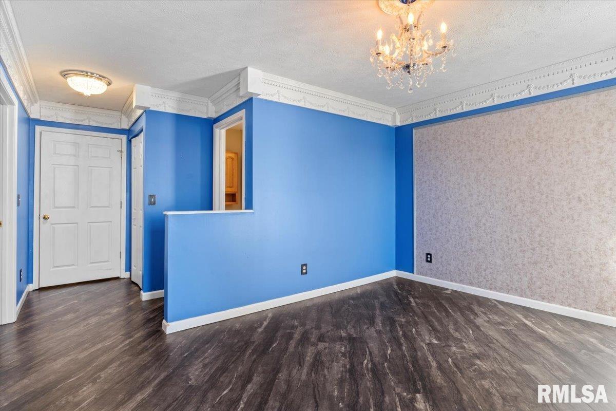 2919 Meadowbrook Road, Unit 1 Springfield, IL 62711 - Photo 14 of 29 Gallery Image 14