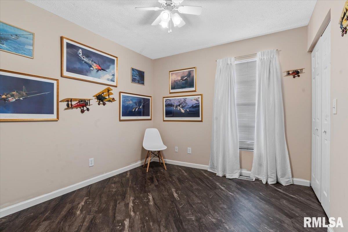 2919 Meadowbrook Road, Unit 1 Springfield, IL 62711 - Photo 17 of 29 Gallery Image 17