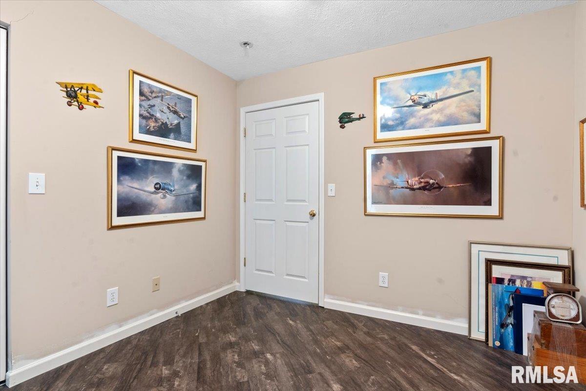 2919 Meadowbrook Road, Unit 1 Springfield, IL 62711 - Photo 18 of 29 Gallery Image 18