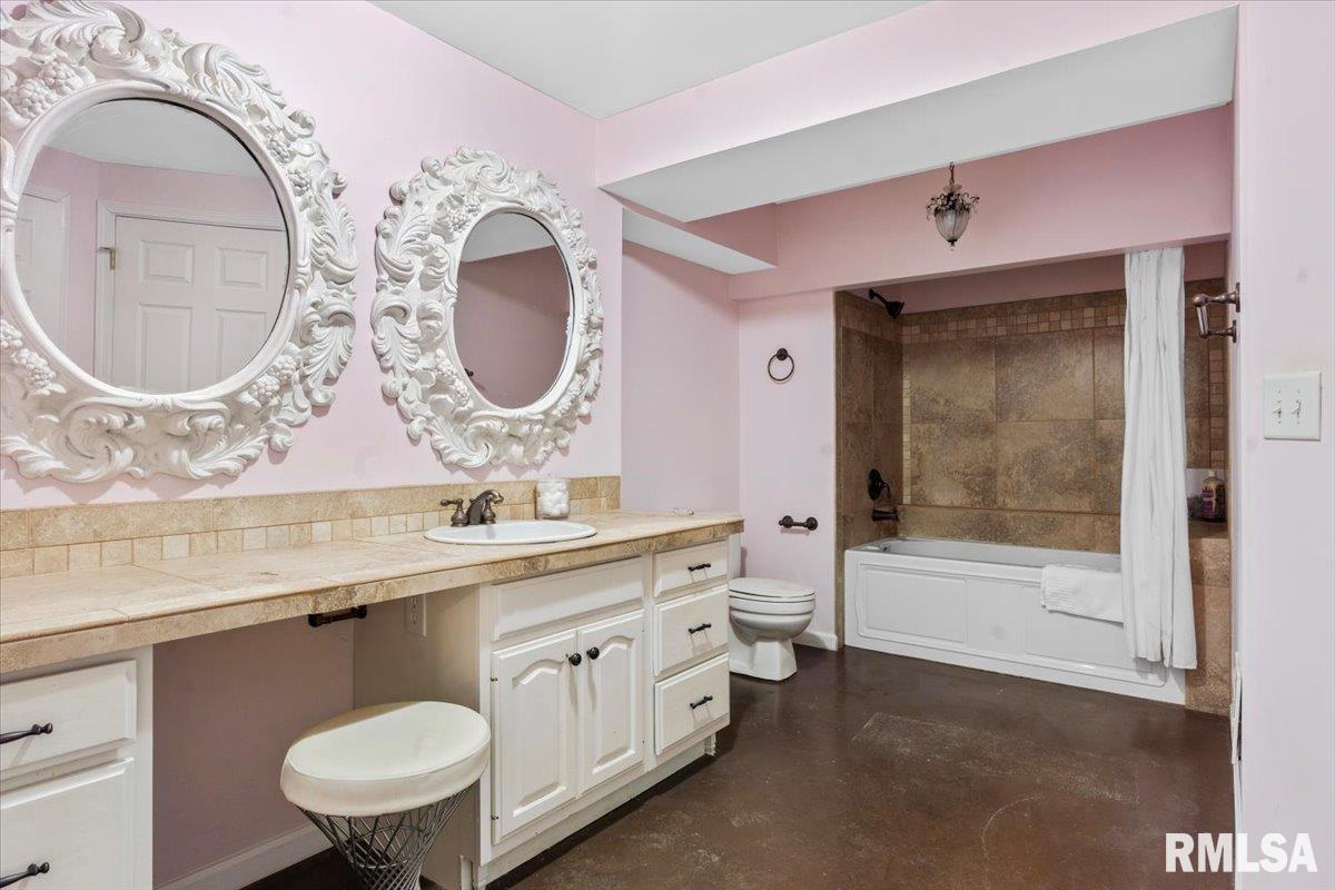 2919 Meadowbrook Road, Unit 1 Springfield, IL 62711 - Photo 26 of 29 Gallery Image 26