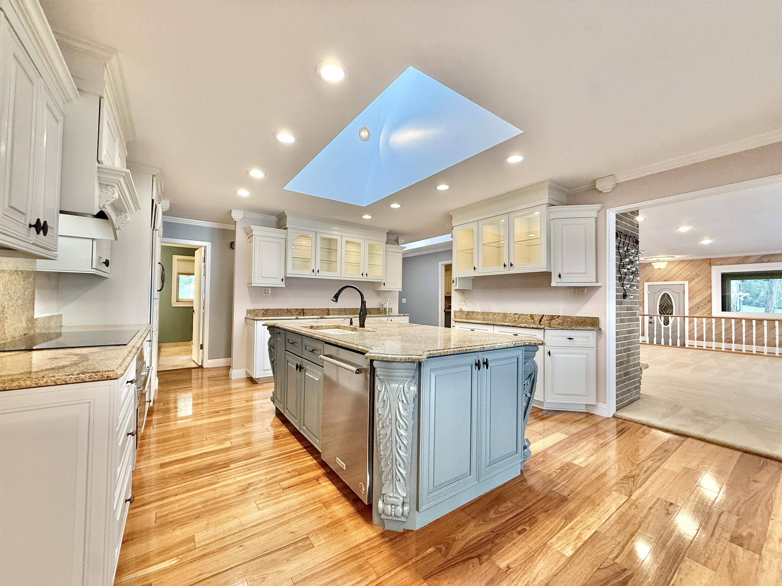 2107 South Pow Wow Trail Beloit, WI 53511 - Photo 2 of 51