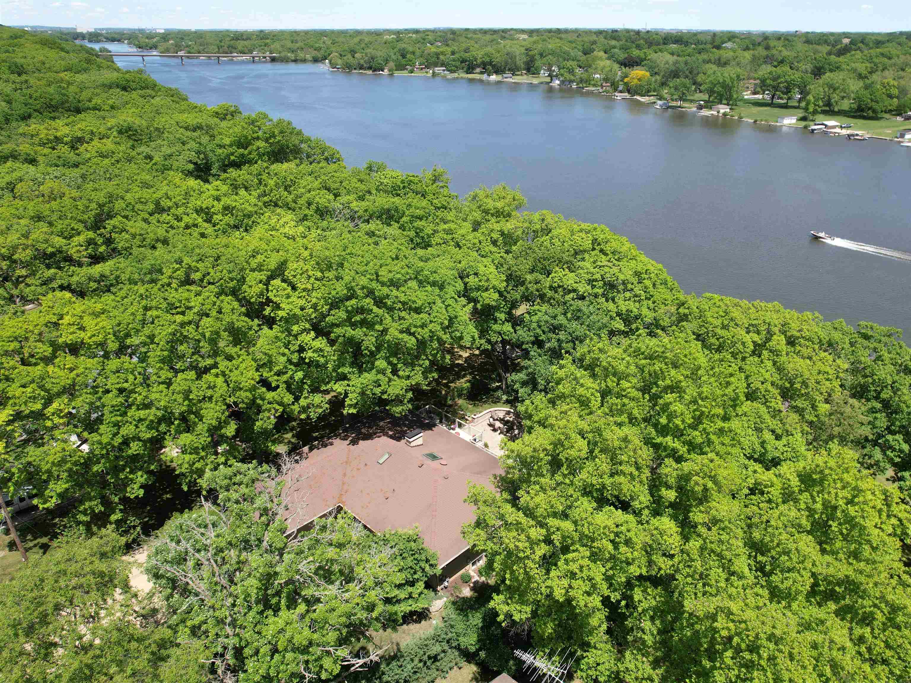 2107 South Pow Wow Trail Beloit, WI 53511 - Photo 42 of 51