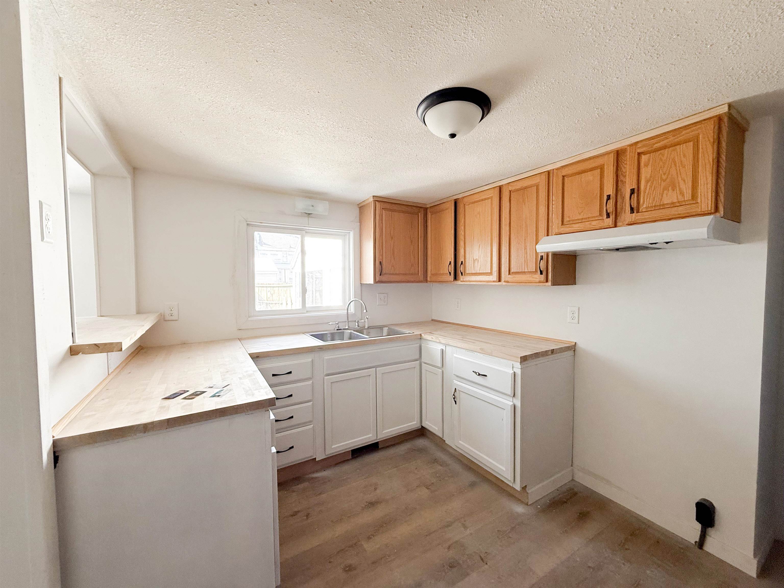 313 East Center Street Shawano, WI 54166 - Photo 11 of 20