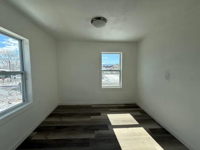 $184,900 | 313 East Center Street, Shawano, WI 54166