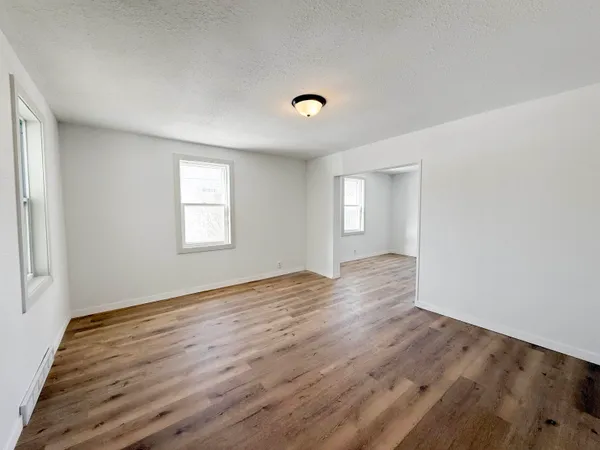 $184,900 | 313 East Center Street, Shawano, WI 54166