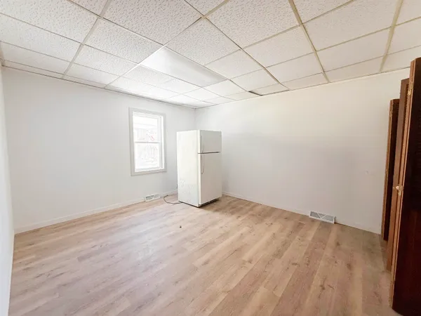 $184,900 | 313 East Center Street, Shawano, WI 54166