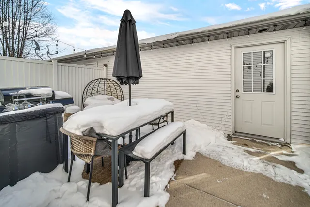 $257,500 | 1825 Dogwood Court, Crown Point, IN 46307