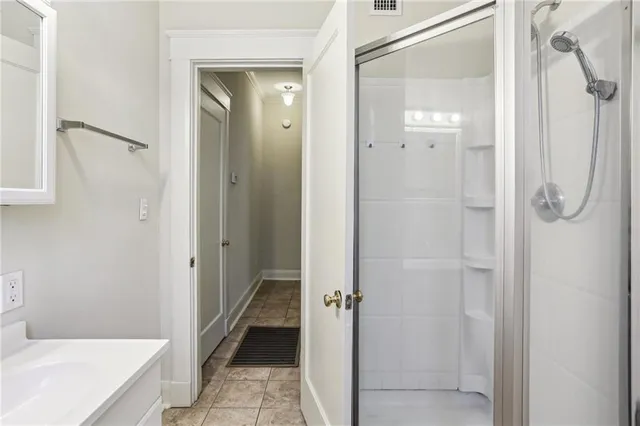 $2,700 | 3808 Napoleon Avenue, New Orleans, LA 70125