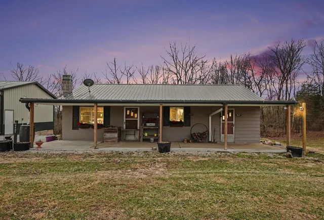 $499,000 | 19407 Johnson Lane, Guilford, IN 47022