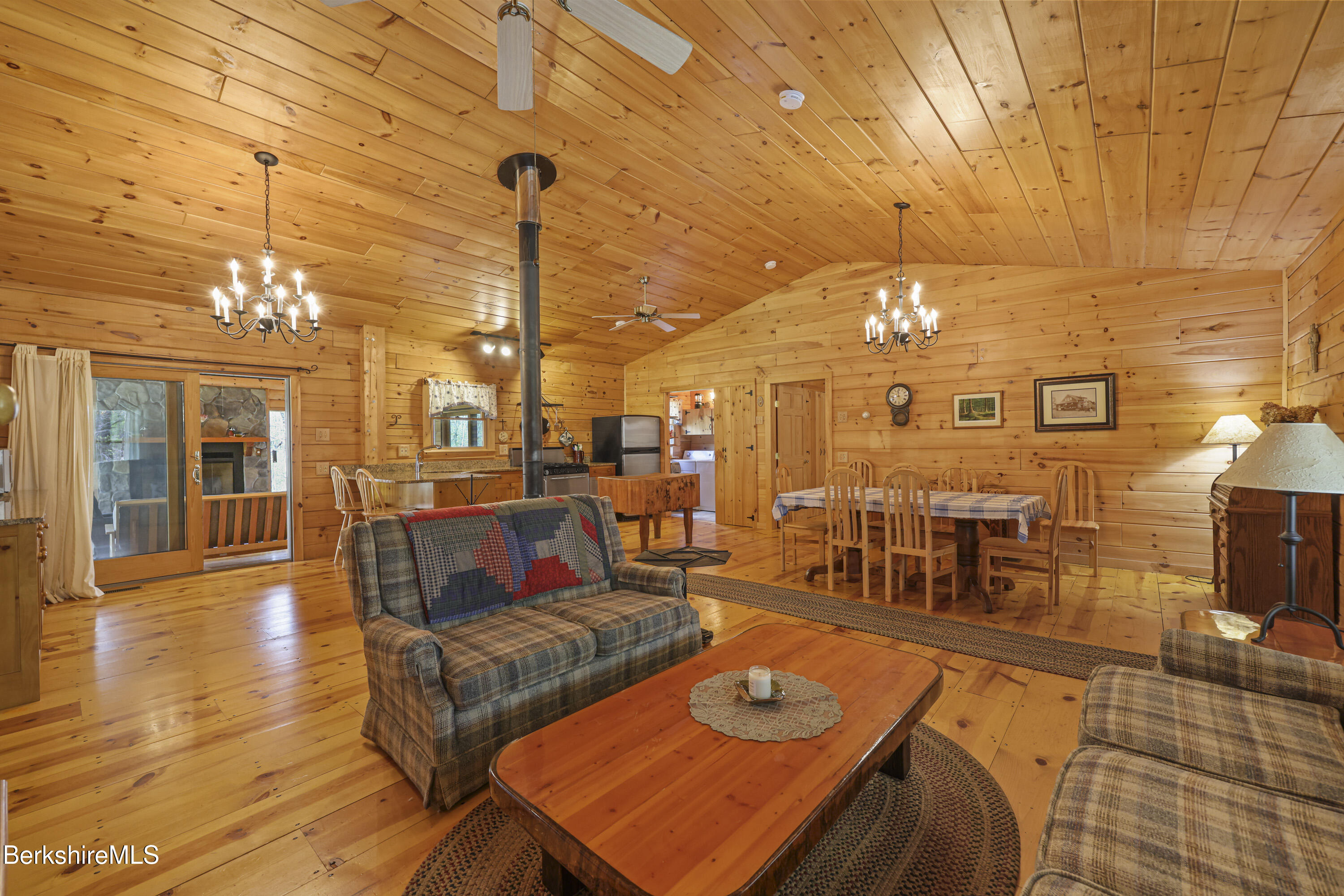 793 George Carter Road Becket, MA 01223 - Photo 7 of 32 35 Living Room