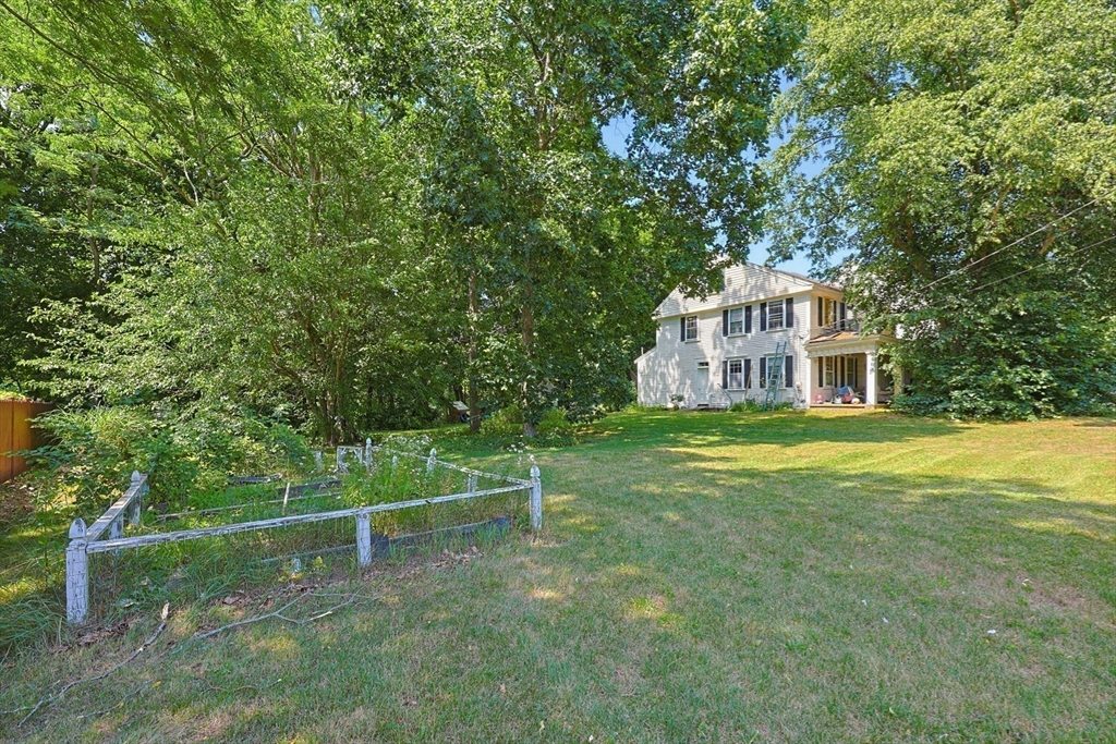 728 South Main Street Raynham, MA 02767 - Photo 7 of 41