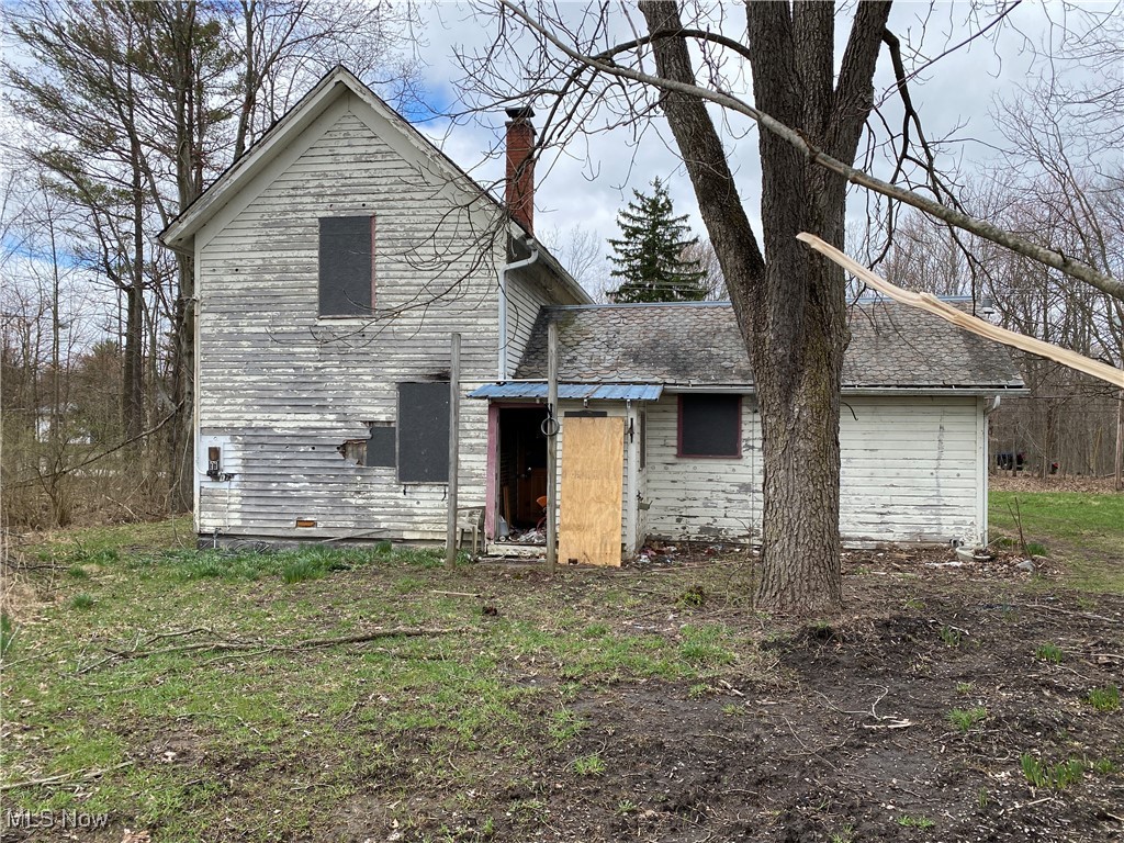 17607 Marks Road Strongsville, OH 44149 - Photo 4 of 4 Gallery Image 4