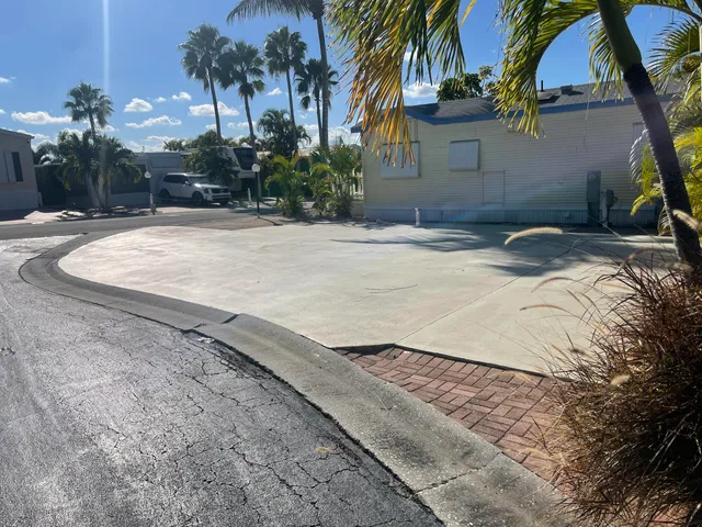 $350,000 | 900 Juno Ocean Walk, Unit F1, Juno Beach, FL 33408