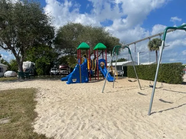 $350,000 | 900 Juno Ocean Walk, Unit F1, Juno Beach, FL 33408