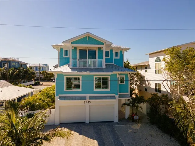 $2,870,000 | 2410 Avenue B, Bradenton Beach, FL 34217