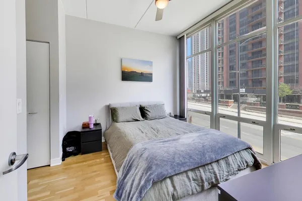 $415,000 | 650 West Wayman Street, Unit 404C, Chicago, IL 60661