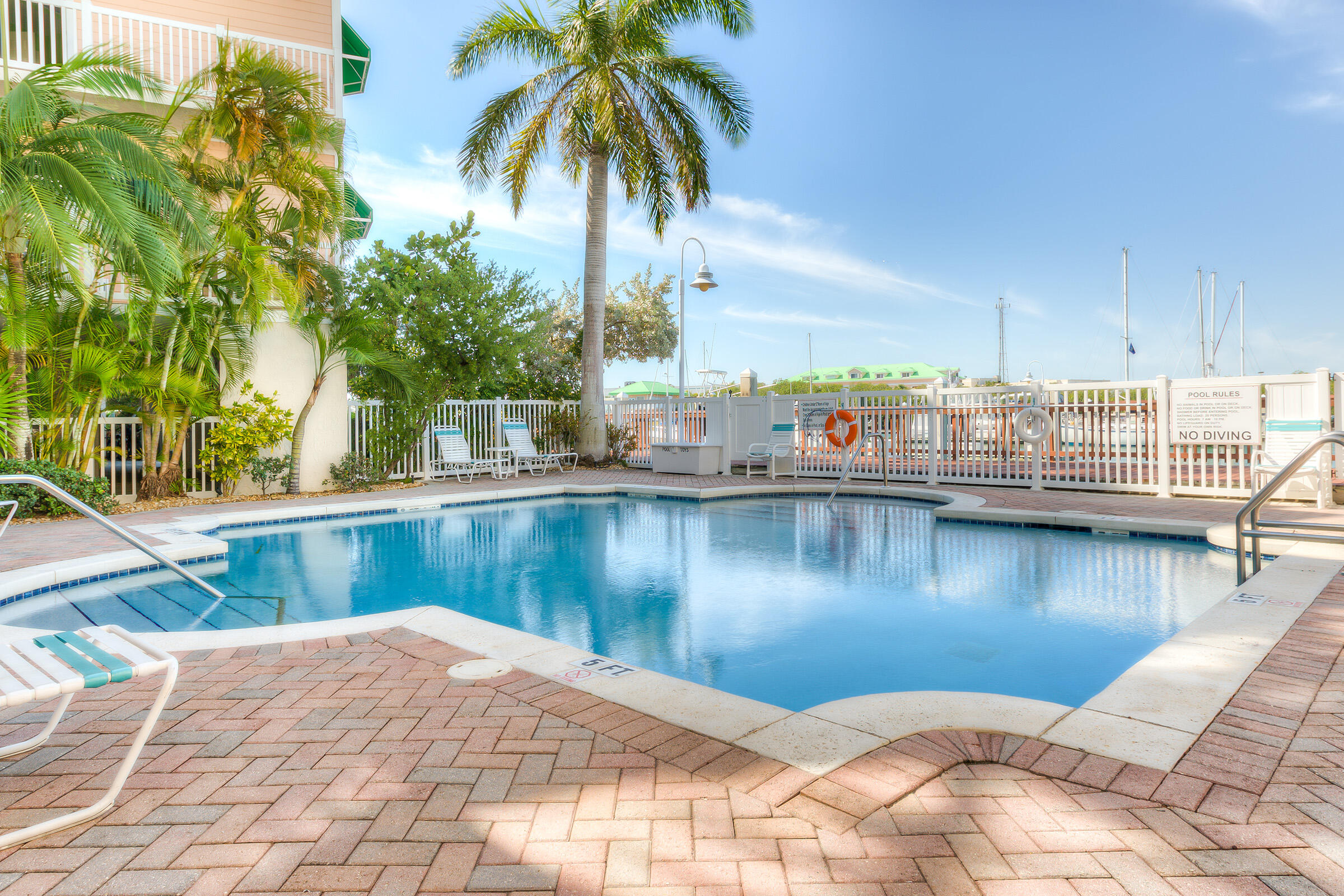 5555 College Road, Unit 5 Key West, FL 33040 - Photo 9 of 16 Pool