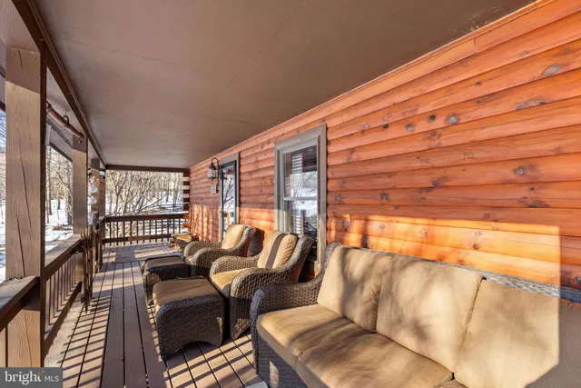 $825,000 | 10418 Cliff Mills Road, Marshall, VA 20115