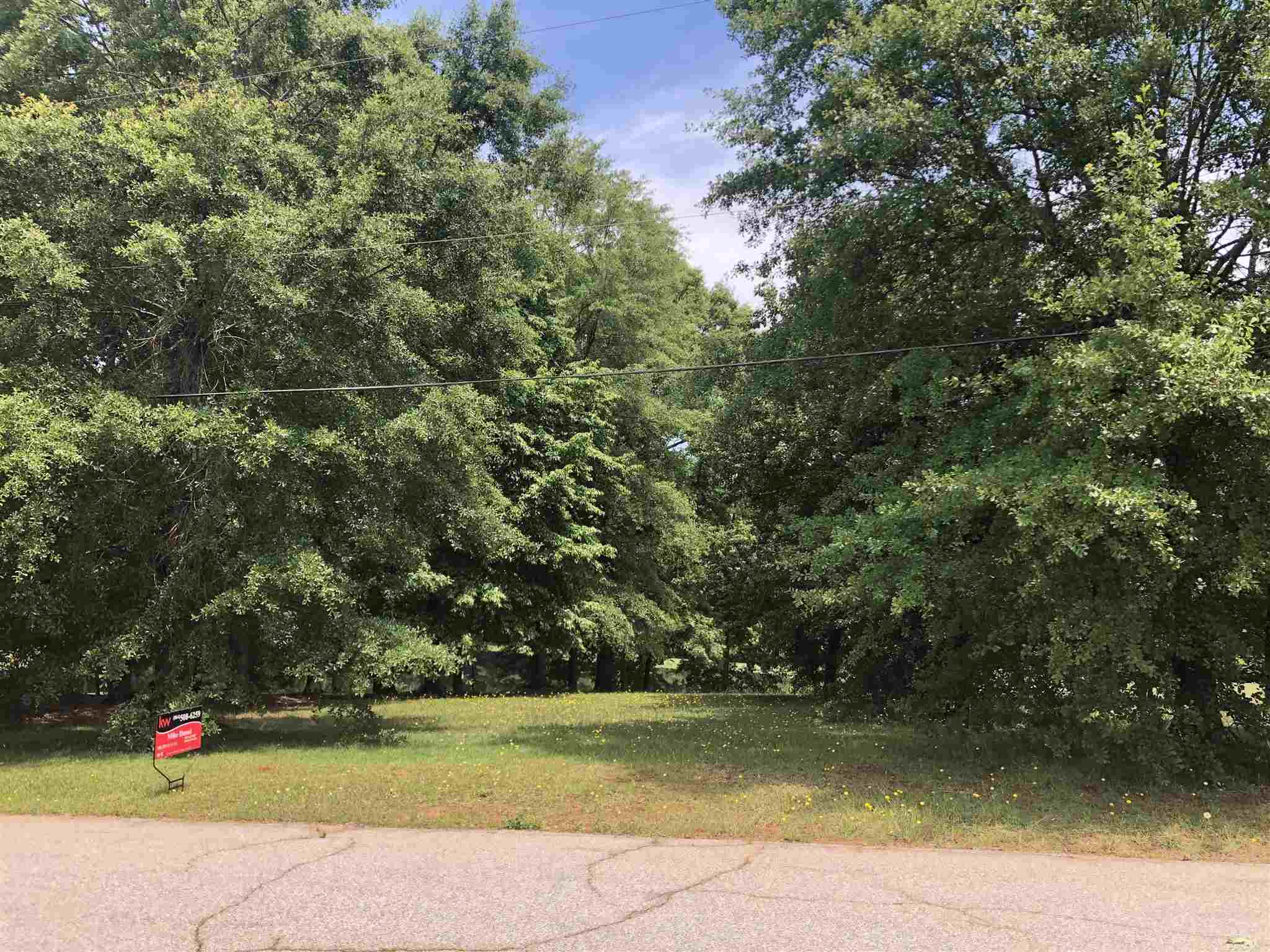 313 Dogwood Circle Inman, SC 29349 - Photo 3 of 6 Gallery Image 3
