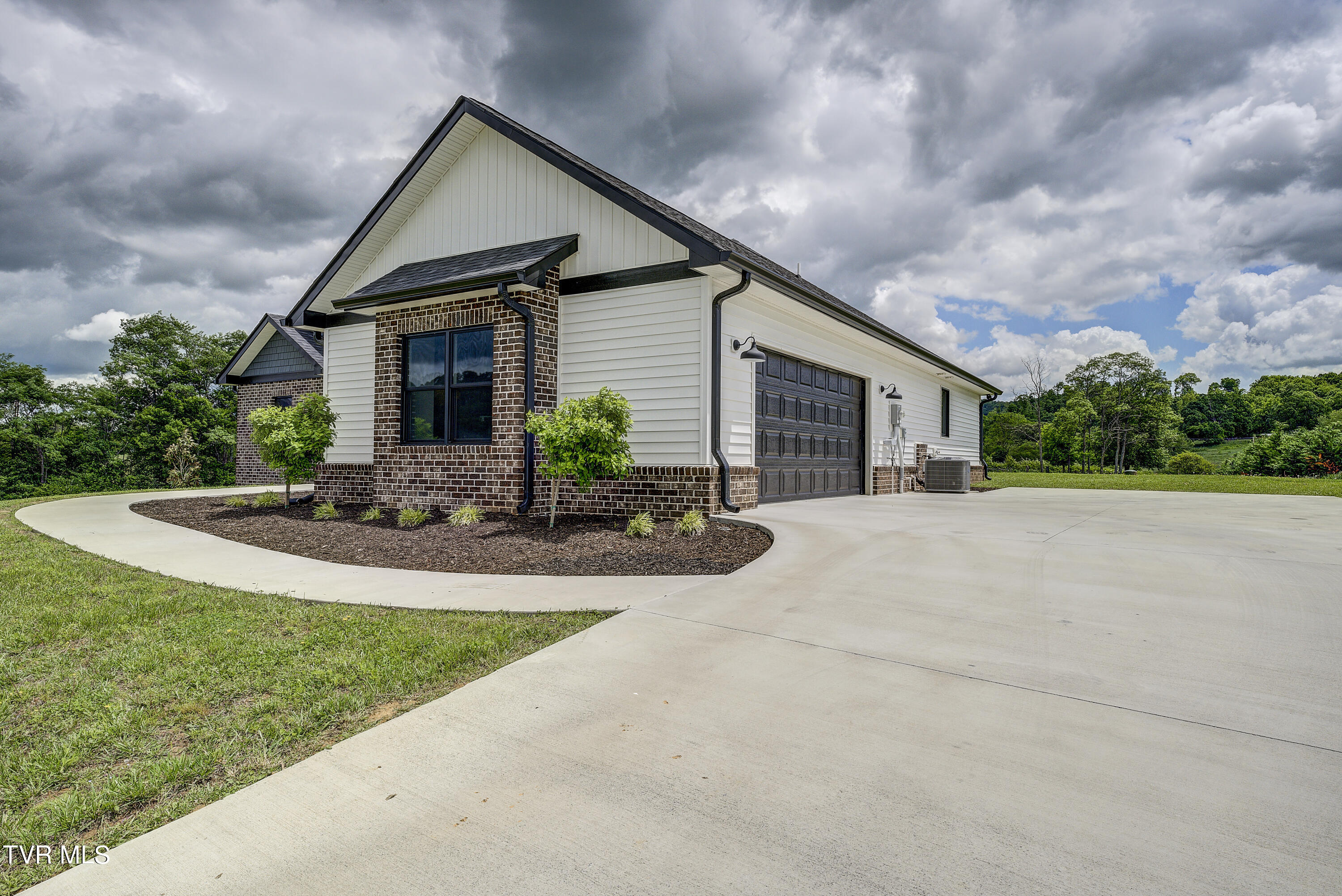 551 Pleasant Valley Road Jonesborough, TN 37659 - Photo 5 of 55 PV--40