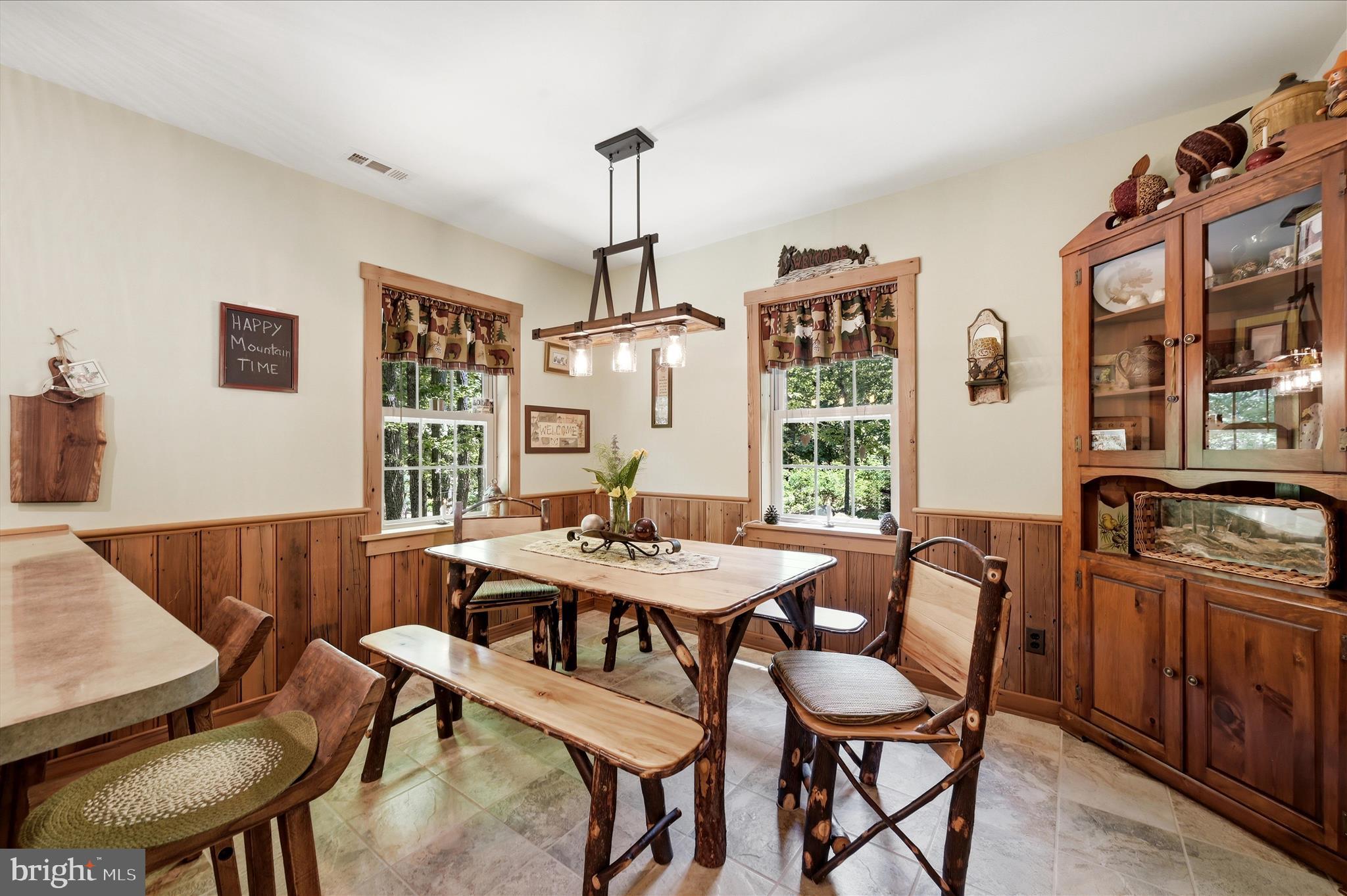 2315 Ritter Drive Yellow Spring, WV 26865 - Photo 20 of 90 Dining Area