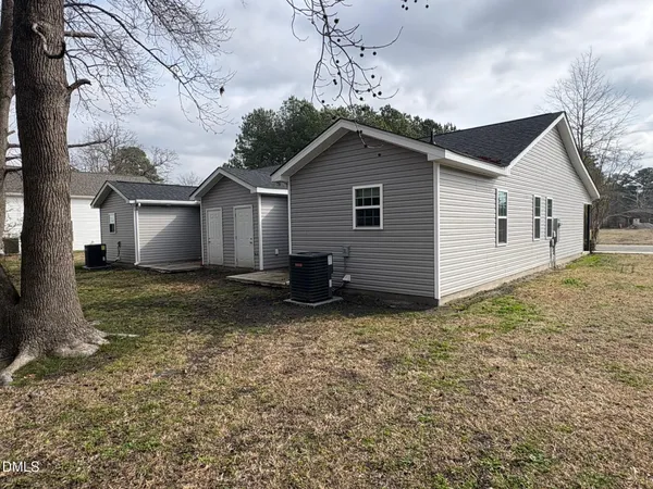 $397,000 | 305 South Sycamore Street, Fremont, NC 27830