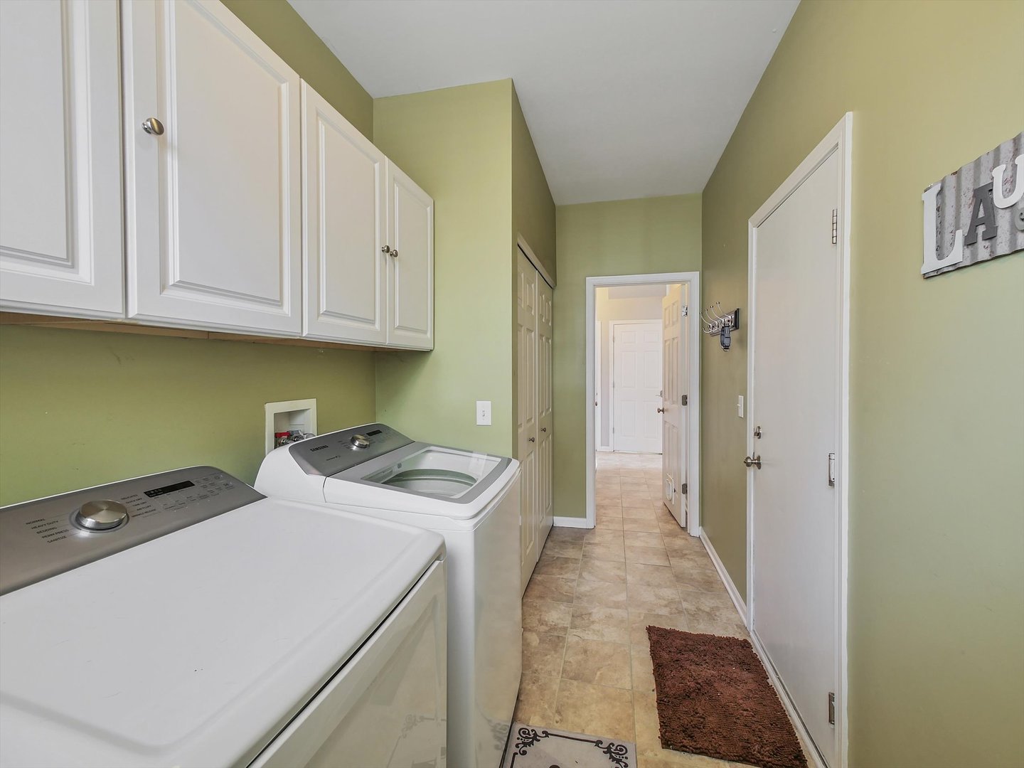 9668 Rainsford Drive Huntley, IL 60142 - Photo 11 of 47