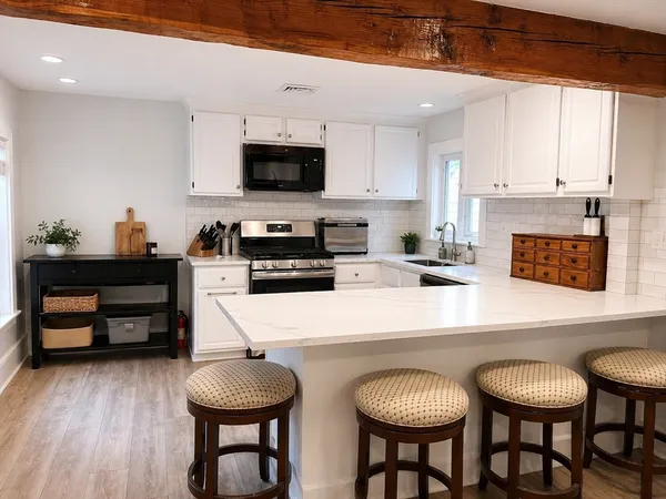 $3,400 | 7 Forest Avenue, Unit 2, Natick, MA 01760