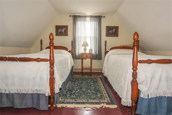 66 Colrain Shelburne Road Shelburne, MA 01370 - Photo 22 of 29 Gallery Image 22