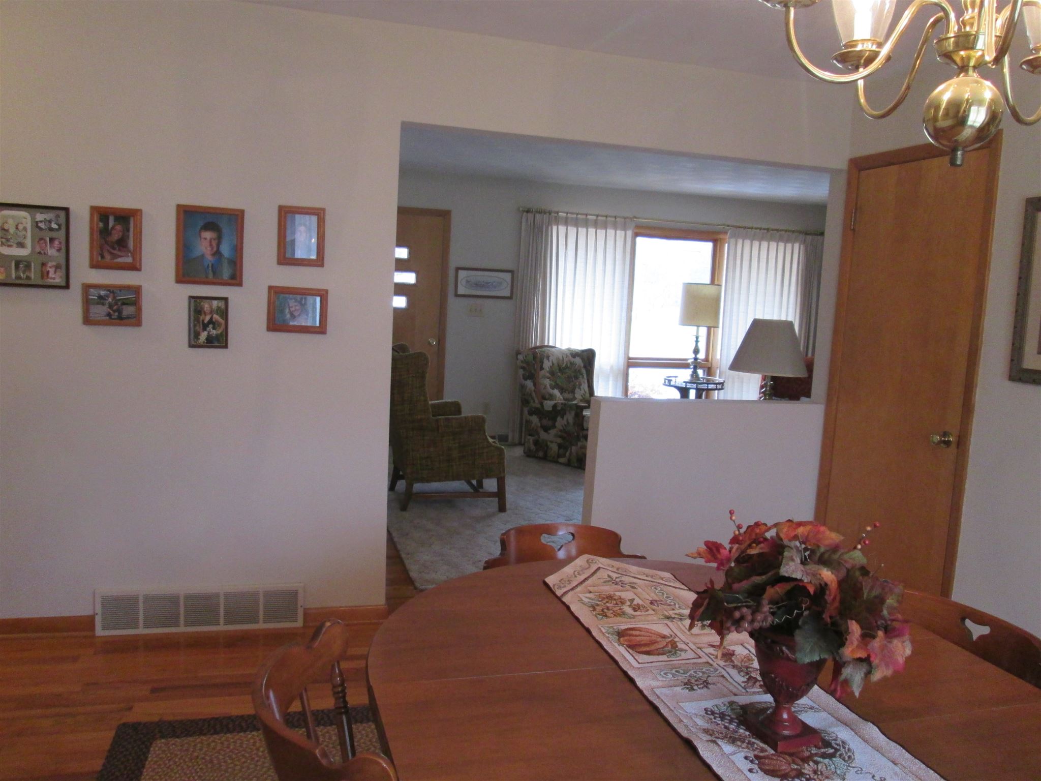 60011 Myrtle Road South Bend, IN 46614 - Photo 5 of 26 Gallery Image 5