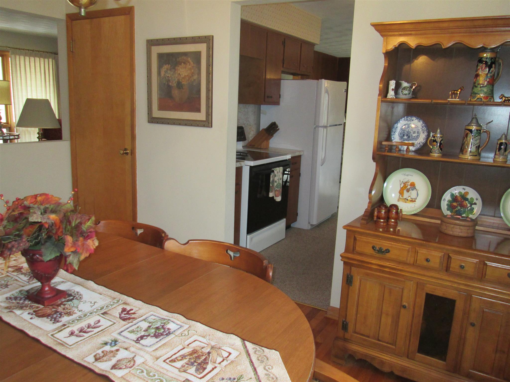 60011 Myrtle Road South Bend, IN 46614 - Photo 6 of 26 Gallery Image 6