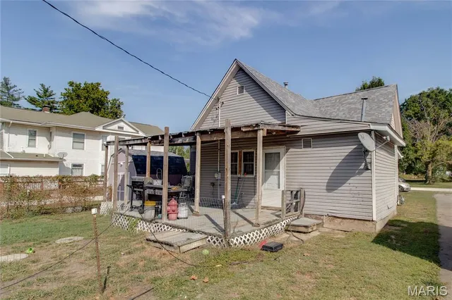 $85,000 | 312 North Main Street, Medora, IL 62063