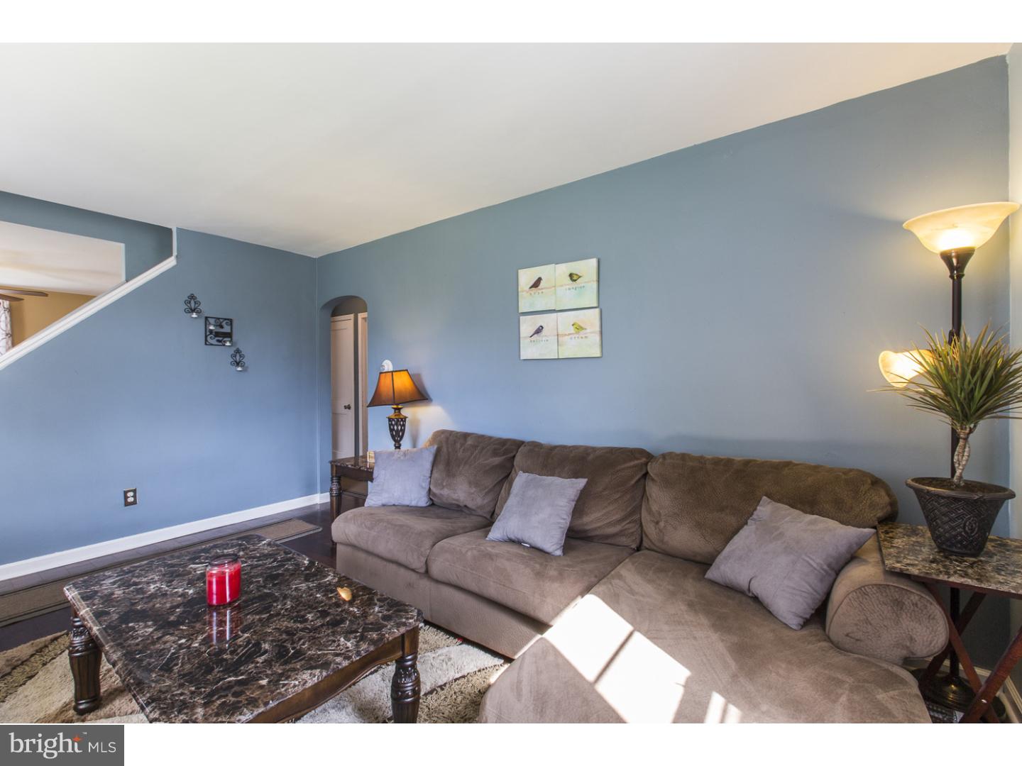 822 Fairview Road Swarthmore, PA 19081 - Photo 8 of 25 Living Room