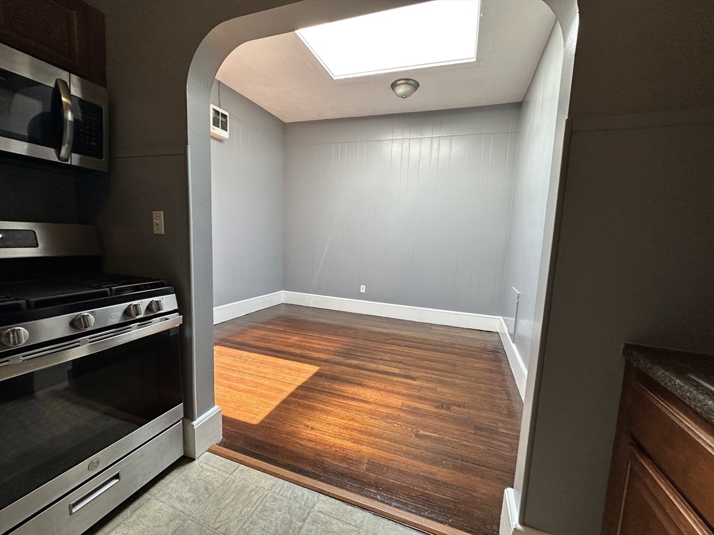 100 Cabot Street, Unit 7 Beverly, MA 01915 - Photo 7 of 18