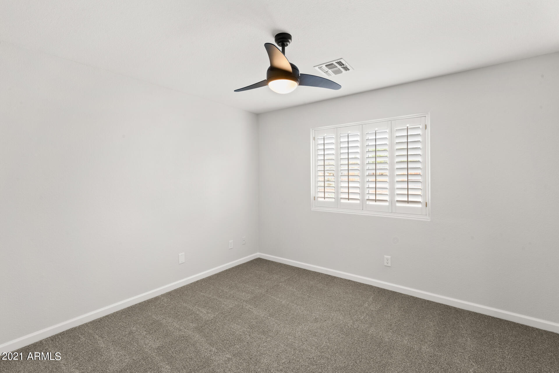 1207 West Briles Road Phoenix, AZ 85085 - Photo 20 of 34 ChaseCapture-16
