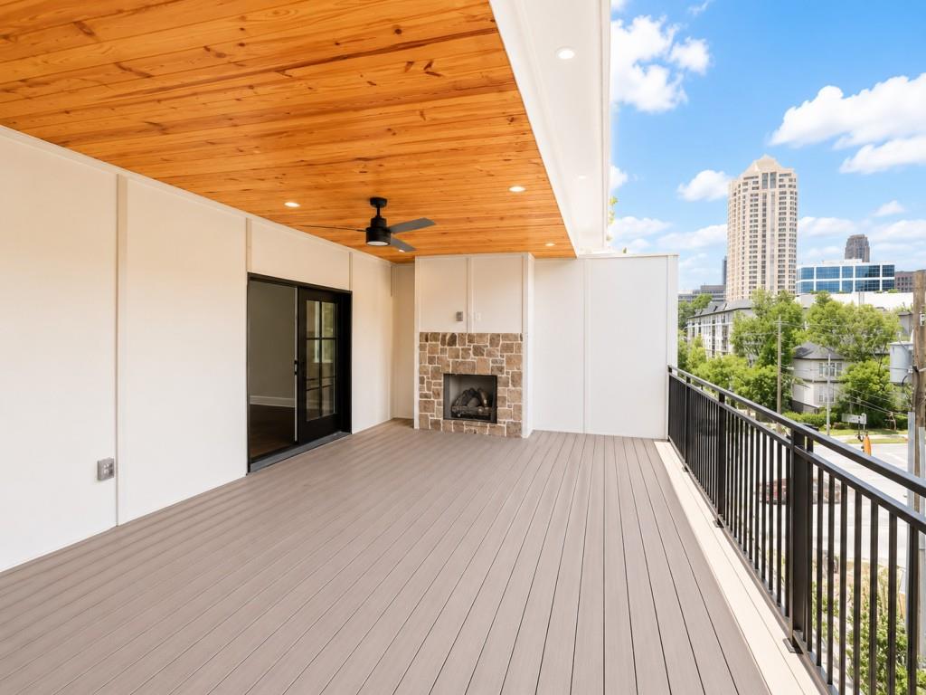 3509 Kingsboro Road Northeast Atlanta, GA 30326 - Photo 12 of 13 Gallery Image 12