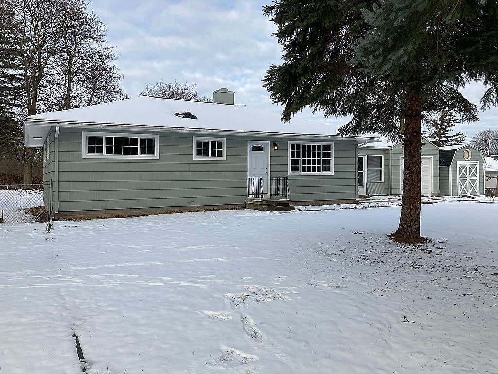 19 Finucane Road Rochester, NY 14623 - Photo 1 of 1