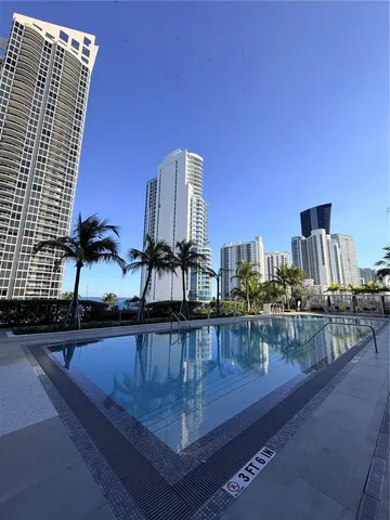 $11,500 | 17550 Collins Avenue, Unit 601, Sunny Isles Beach, FL 33160