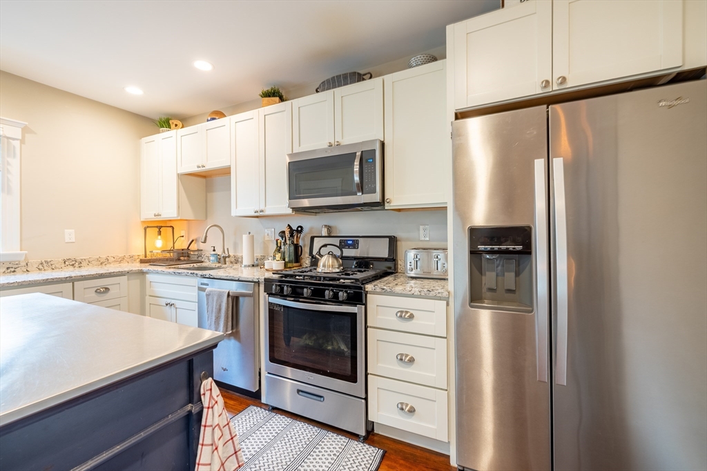 23 Winthrop Avenue, Unit 1 Beverly, MA 01915 - Photo 15 of 42