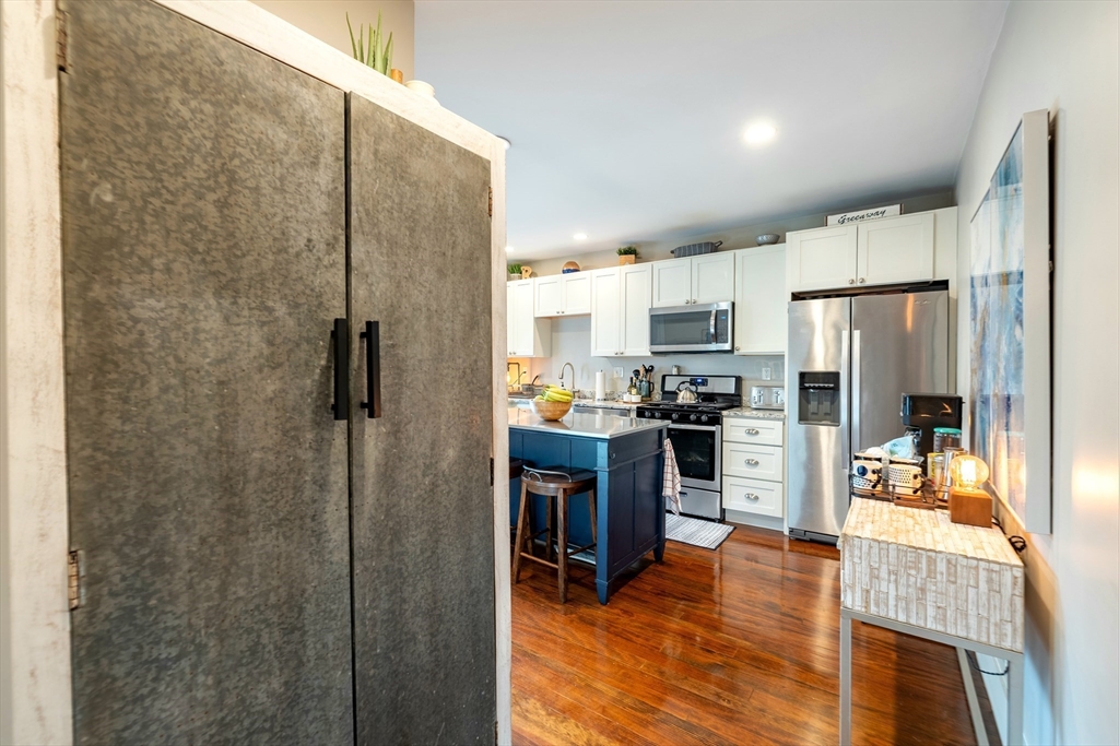 23 Winthrop Avenue, Unit 1 Beverly, MA 01915 - Photo 16 of 42