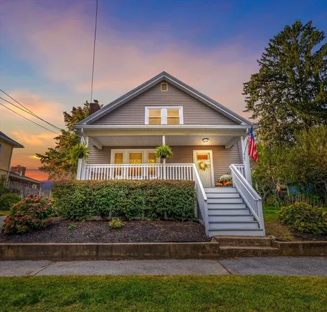 $570,000 | 23 Winthrop Avenue, Unit 1, Beverly, MA 01915