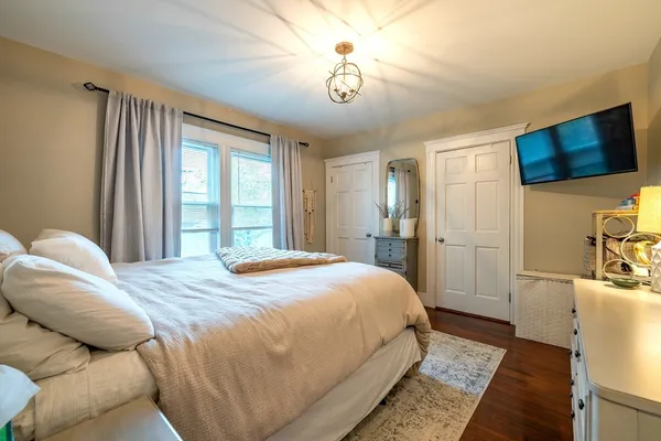 $570,000 | 23 Winthrop Avenue, Unit 1, Beverly, MA 01915