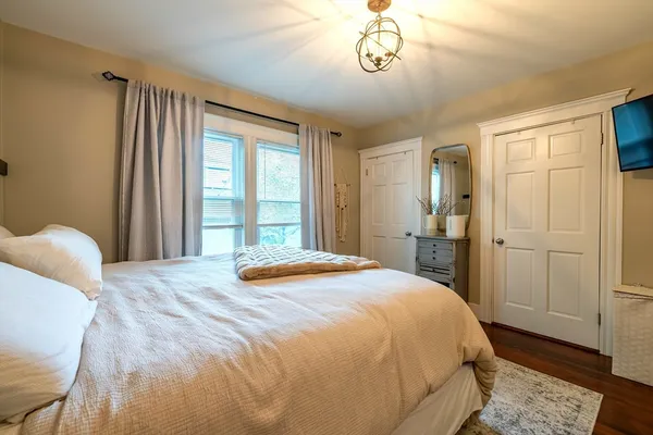 $570,000 | 23 Winthrop Avenue, Unit 1, Beverly, MA 01915