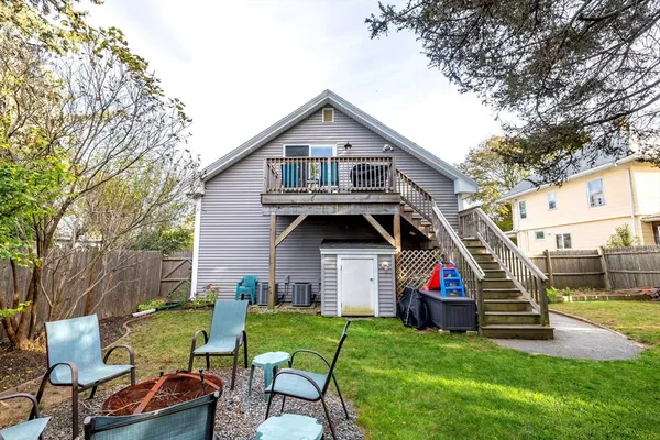 $570,000 | 23 Winthrop Avenue, Unit 1, Beverly, MA 01915