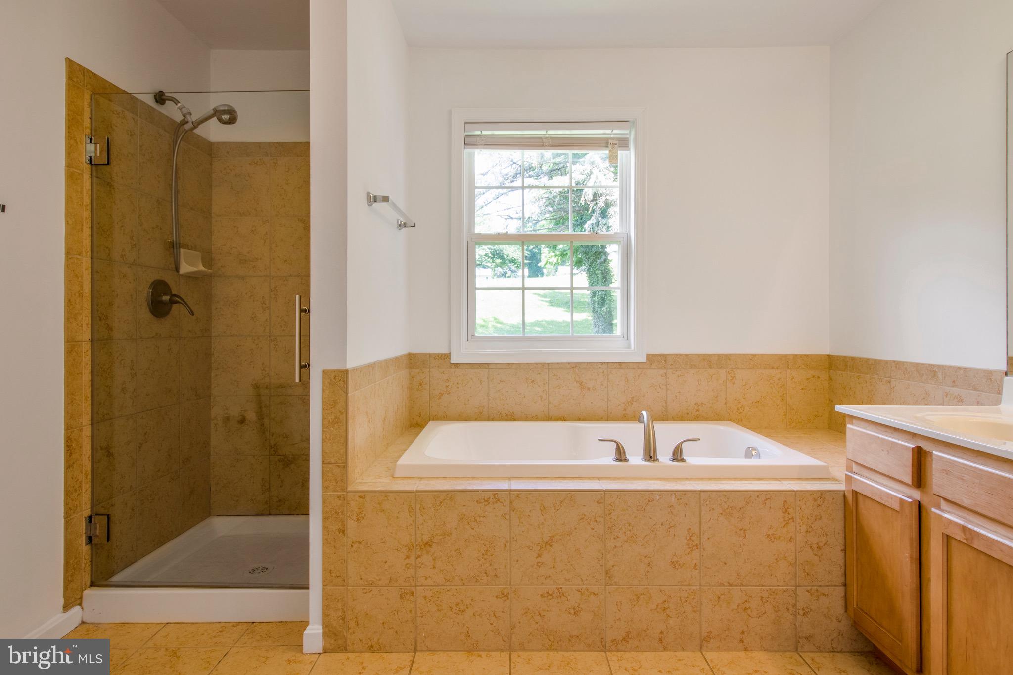 202 Baltimore Road Rockville, MD 20850 - Photo 9 of 28